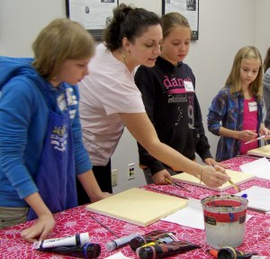 Middle - Shelly demos