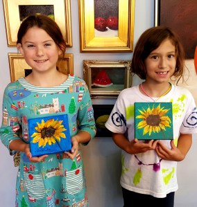 Charlotte & Sophia Paint Sunflowers